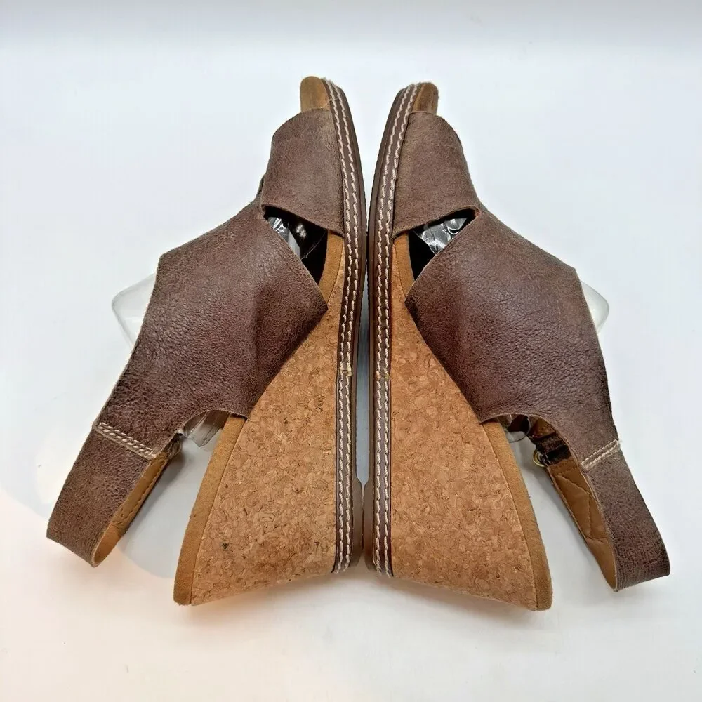 Clarks Helio Float Wedge Sandal Women’s 9.5M Brown Hook & Loop Leather Slingback